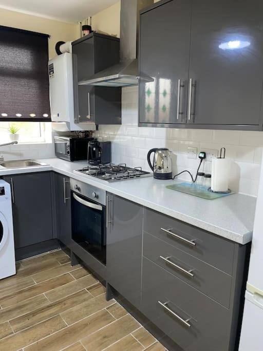 Modern 2 Bedroom Apartment In Derby City Centre Exterior foto